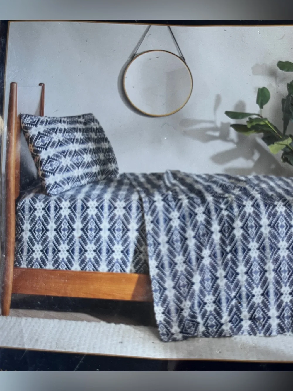 Pendleton featuring striking